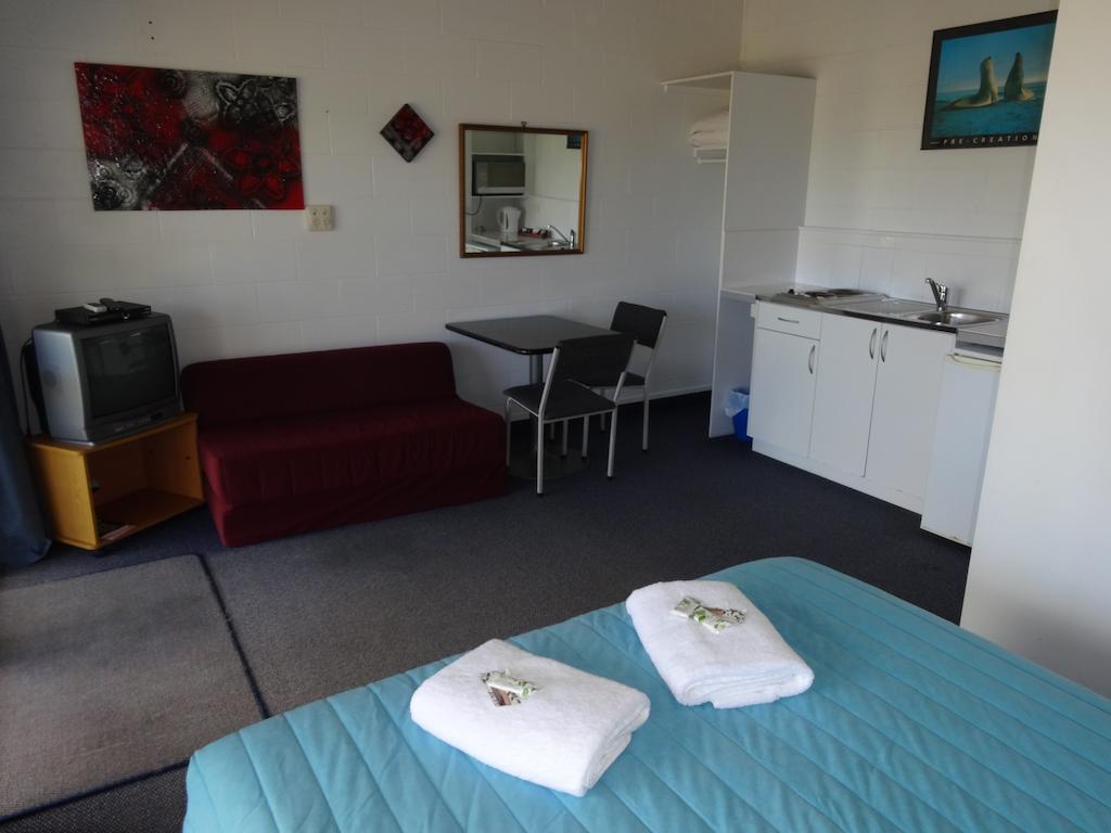 Ninety Mile Beach Holiday Park Waipapakauri Zimmer foto