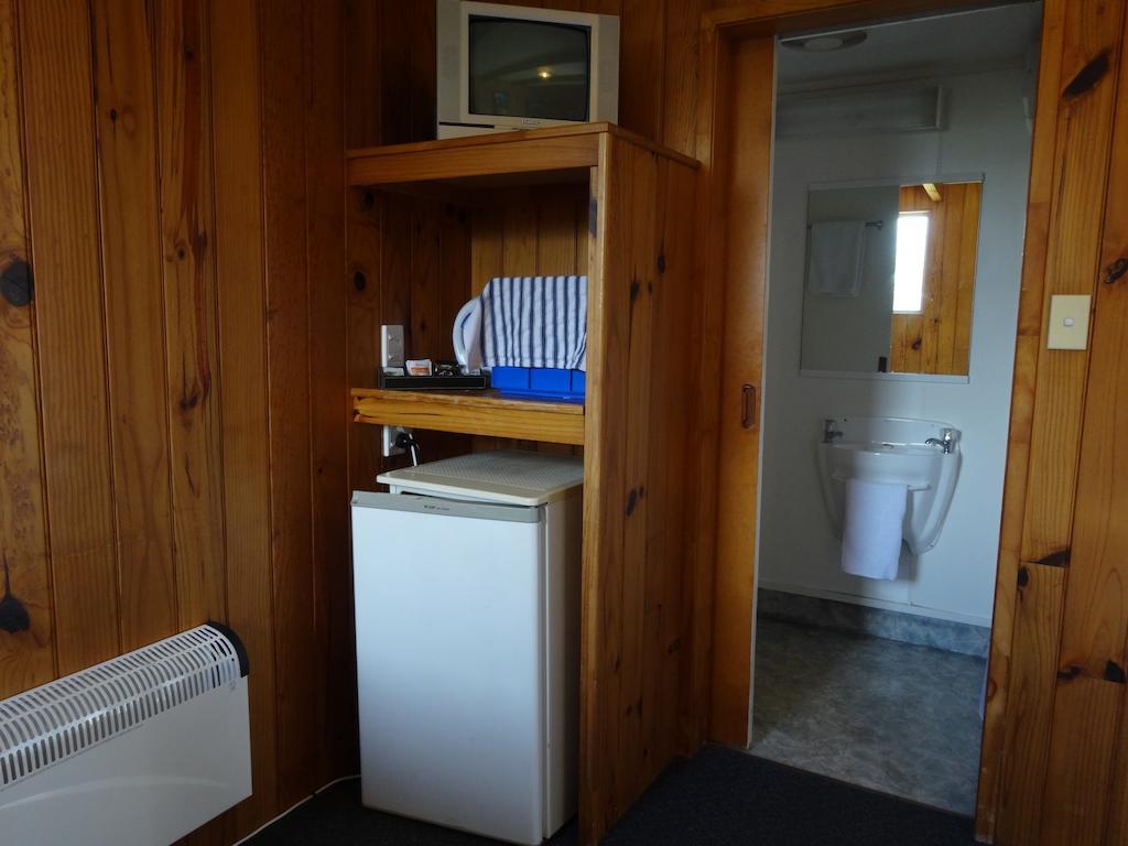 Ninety Mile Beach Holiday Park Waipapakauri Zimmer foto