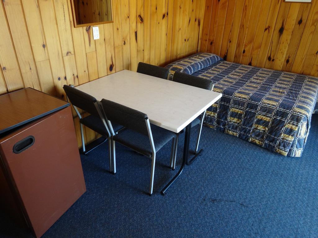 Ninety Mile Beach Holiday Park Waipapakauri Zimmer foto